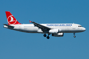 Turkish Airlines Airbus A320-232 (TC-JUG) at  Istanbul - Ataturk, Turkey