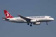 Turkish Airlines Airbus A320-232 (TC-JUJ) at  Istanbul - Ataturk, Turkey