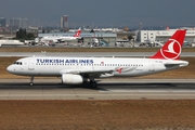 Turkish Airlines Airbus A320-232 (TC-JUJ) at  Istanbul - Ataturk, Turkey