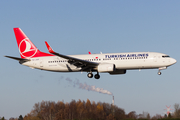 Turkish Airlines Boeing 737-8F2 (TC-JVD) at  Bremen, Germany