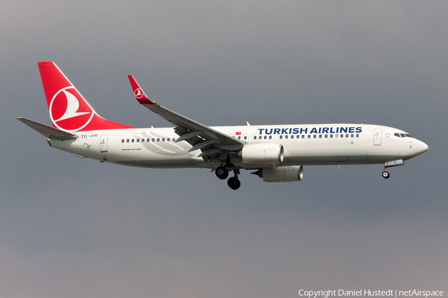 Turkish Airlines Boeing 737-8F2 (TC-JVE) | Photo 523115