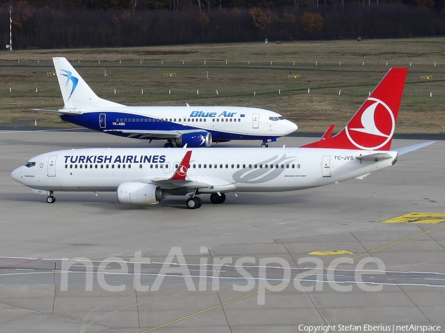 Turkish Airlines Boeing 737-8F2 (TC-JVS) | Photo 281339