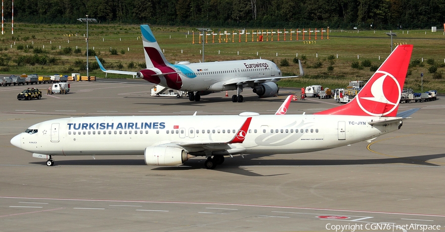 Turkish Airlines Boeing 737-9F2(ER) (TC-JYN) | Photo 592848