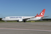 Turkish Airlines Boeing 737-8F2 (TC-JZG) at  Cologne/Bonn, Germany