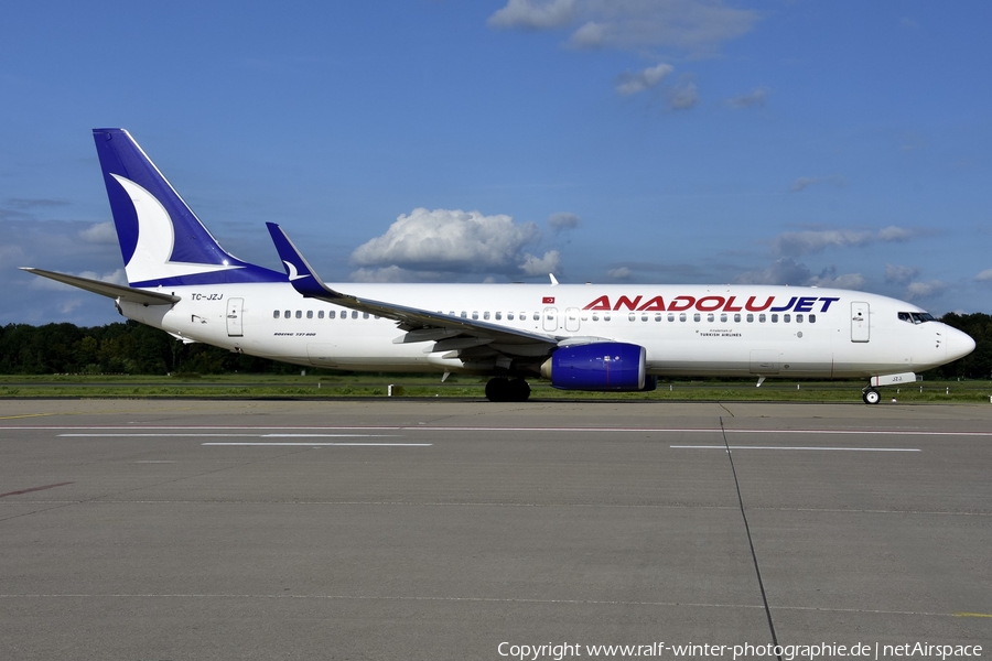 AnadoluJet Boeing 737-8AS (TC-JZJ) | Photo 587045