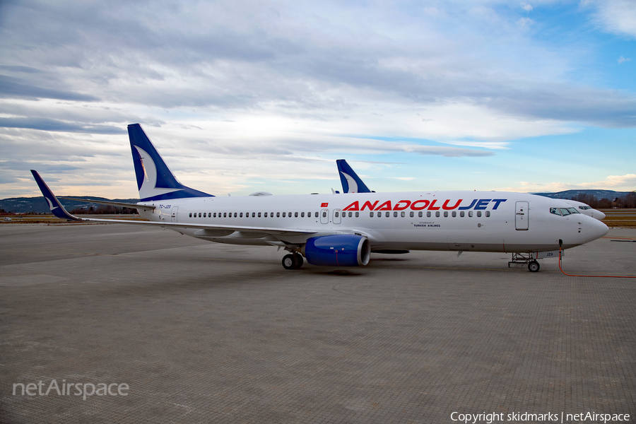 AnadoluJet Boeing 737-8JP (TC-JZO) | Photo 369117