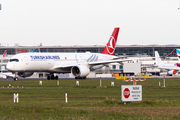 Turkish Airlines Airbus A350-941 (TC-LGE) at  Dusseldorf - International, Germany