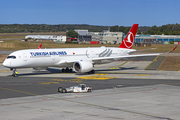 Turkish Airlines Airbus A350-941 (TC-LGF) at  Hamburg - Fuhlsbuettel (Helmut Schmidt), Germany