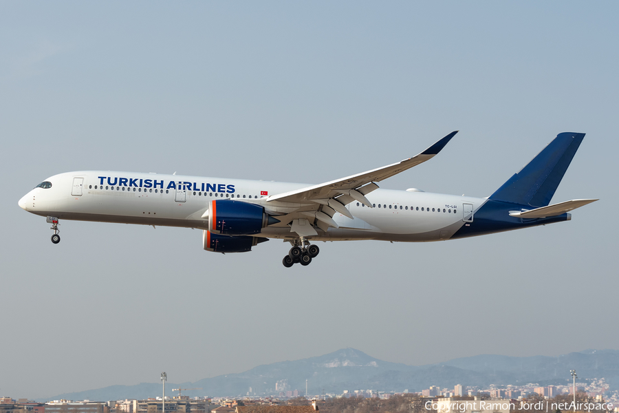 Turkish Airlines Airbus A350-941 (TC-LGI) | Photo 555377