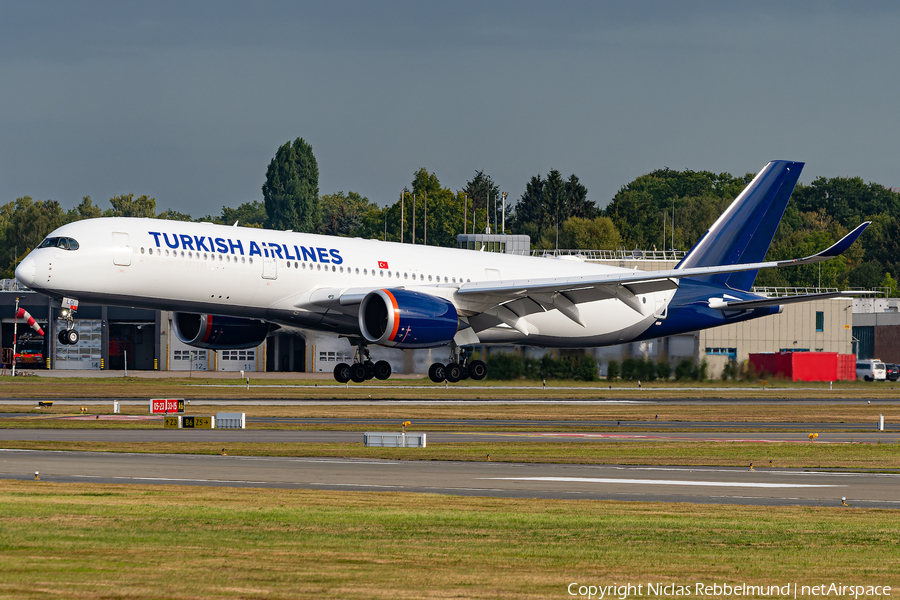 Turkish Airlines Airbus A350-941 (TC-LGI) | Photo 526257