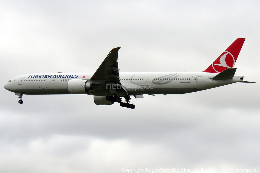 Turkish Airlines Boeing 777-3F2(ER) (TC-LJB) | Photo 545863