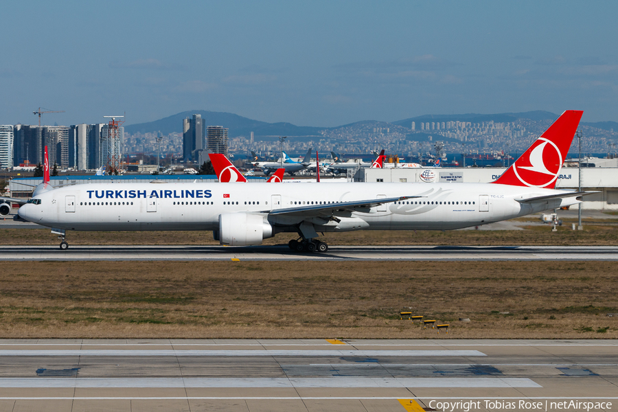 Turkish Airlines Boeing 777-3F2(ER) (TC-LJC) | Photo 307699