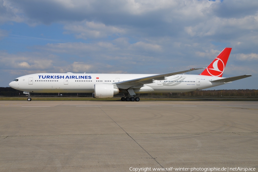 Turkish Airlines Boeing 777-3F2(ER) (TC-LJF) | Photo 350429