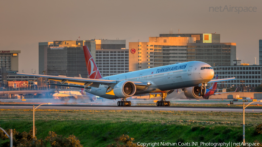 Turkish Airlines Boeing 777-3F2(ER) (TC-LJG) | Photo 147535
