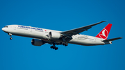 Turkish Airlines Boeing 777-3F2(ER) (TC-LJI) at  New York - John F. Kennedy International, United States