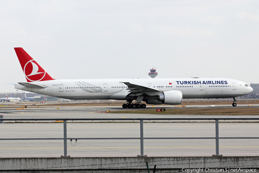 Turkish Airlines Boeing 777-3F2(ER) (TC-LJJ) | Photo 232772