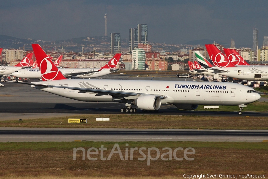 Turkish Airlines Boeing 777-3F2(ER) (TC-LJJ) | Photo 272905