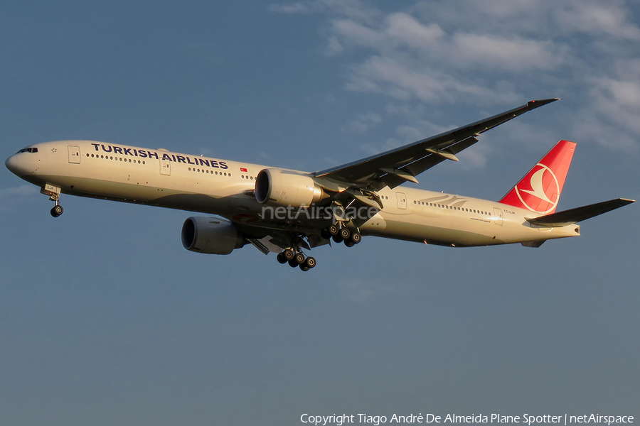 Turkish Airlines Boeing 777-3F2(ER) (TC-LJK) | Photo 345491