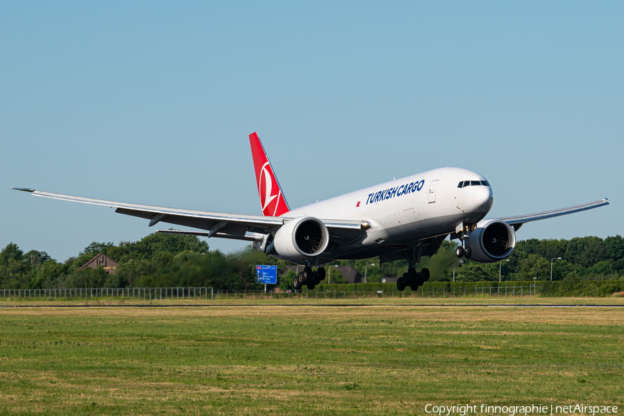 Turkish Cargo Boeing 777-FF2 (TC-LJO) | Photo 429222