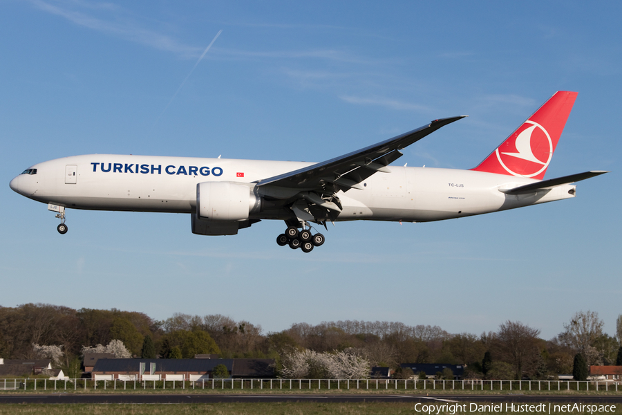 Turkish Cargo Boeing 777-FF2 (TC-LJS) | Photo 509112