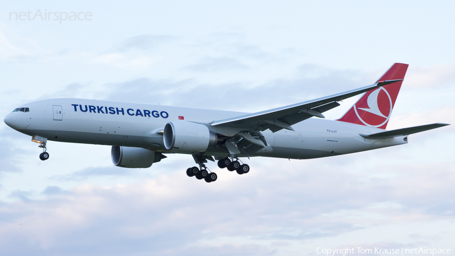 Turkish Airlines Boeing 777-FF2 (TC-LJT) | Photo 383650