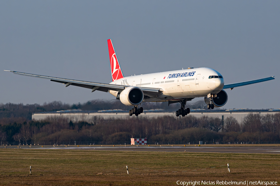 Turkish Airlines Boeing 777-36N(ER) (TC-LKB) | Photo 500198