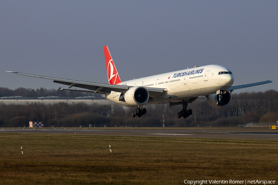 Turkish Airlines Boeing 777-36N(ER) (TC-LKB) | Photo 500354