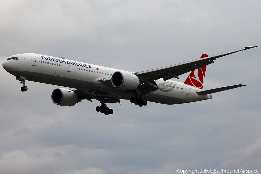 Turkish Airlines Boeing 777-36N(ER) (TC-LKB) | Photo 183658