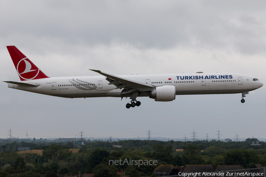 Turkish Airlines Boeing 777-3U8(ER) (TC-LKC) | Photo 175966