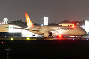 Turkish Airlines Boeing 787-9 Dreamliner (TC-LLA) at  Denpasar/Bali - Ngurah Rai International, Indonesia