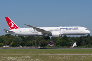 Turkish Airlines Boeing 787-9 Dreamliner (TC-LLA) at  Hamburg - Fuhlsbuettel (Helmut Schmidt), Germany