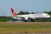 Turkish Airlines Boeing 787-9 Dreamliner (TC-LLC) at  Berlin Brandenburg, Germany