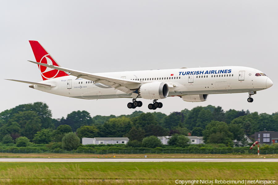 Turkish Airlines Boeing 787-9 Dreamliner (TC-LLC) | Photo 389398