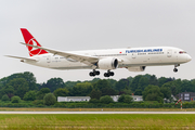 Turkish Airlines Boeing 787-9 Dreamliner (TC-LLC) at  Hamburg - Fuhlsbuettel (Helmut Schmidt), Germany
