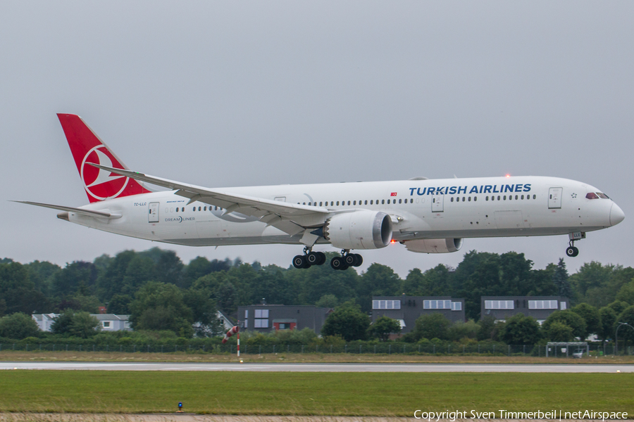 Turkish Airlines Boeing 787-9 Dreamliner (TC-LLC) | Photo 389401