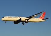 Turkish Airlines Boeing 787-9 Dreamliner (TC-LLD) at  Dallas/Ft. Worth - International, United States