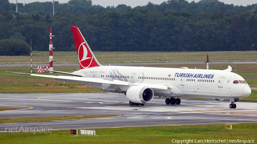 Turkish Airlines Boeing 787-9 Dreamliner (TC-LLD) | Photo 389260