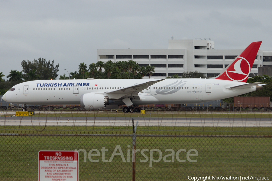 Turkish Airlines Boeing 787-9 Dreamliner (TC-LLD) | Photo 601948