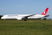 Turkish Airlines Boeing 787-9 Dreamliner (TC-LLE) at  Amsterdam - Schiphol, Netherlands