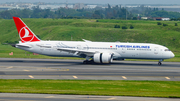 Turkish Airlines Boeing 787-9 Dreamliner (TC-LLJ) at  Taipei - Taoyuan, Taiwan