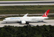 Turkish Airlines Boeing 787-9 Dreamliner (TC-LLM) at  Cancun - International, Mexico