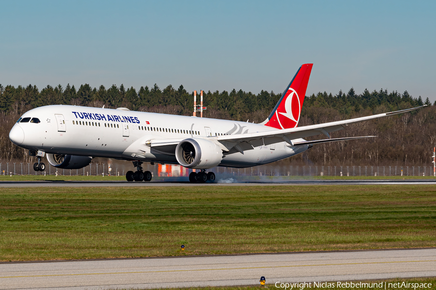 Turkish Airlines Boeing 787-9 Dreamliner (TC-LLM) | Photo 503945