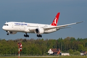 Turkish Airlines Boeing 787-9 Dreamliner (TC-LLP) at  Hamburg - Fuhlsbuettel (Helmut Schmidt), Germany