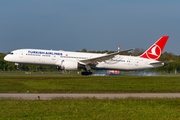 Turkish Airlines Boeing 787-9 Dreamliner (TC-LLP) at  Hamburg - Fuhlsbuettel (Helmut Schmidt), Germany