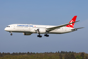 Turkish Airlines Boeing 787-9 Dreamliner (TC-LLP) at  Hamburg - Fuhlsbuettel (Helmut Schmidt), Germany