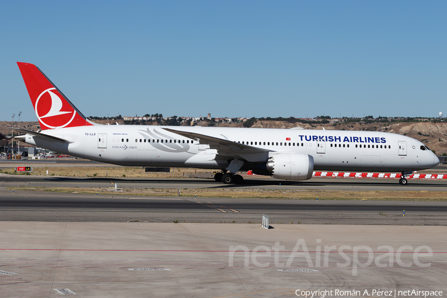 Turkish Airlines Boeing 787-9 Dreamliner (TC-LLS) | Photo 665230