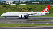 Turkish Airlines Boeing 787-9 Dreamliner (TC-LLS) at  Taipei - Taoyuan, Taiwan