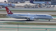 Turkish Airlines Boeing 787-9 Dreamliner (TC-LLT) at  Los Angeles - International, United States