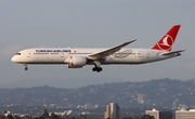 Turkish Airlines Boeing 787-9 Dreamliner (TC-LLV) at  Los Angeles - International, United States