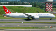 Turkish Airlines Boeing 787-9 Dreamliner (TC-LLV) at  Taipei - Taoyuan, Taiwan